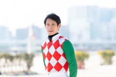 ミニ四駆　大井競馬場　矢野貴之 モデル TCK】矢野貴之騎手「1日7勝」記念 大井競馬場で特別プレート販売＆限定