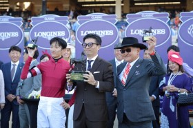 �yBC�N���V�b�N�z���c�I�[�i�[�u�݂�Ȃɂ��߂łƂ��ƌ��������ł��v�t�H�[�G�o�[�����O�A���j�ɍ��ސ��E���e