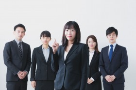 9code�Ő������҂��ŋ��g�D���ł��闝�R 