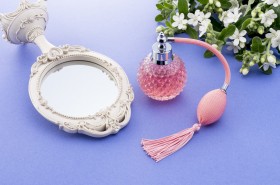 �ǎ��@�o�g�̃V���l���́A���łǂ�����ău�����h��z�����̂� 