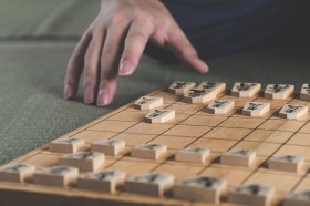 �Ē��M�Y�����͌������Ă����I�u���̎O�Ɂv�H���P���͂Ȃ��A����������̂��H