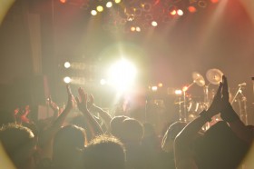 �uXJAPAN�vYOSHIKI���Ē��ڂ��ꂽ���R�BGACKT�Ƃ̑����́H