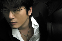 �؍��g�o���[�h�̍c��h�V���E�X���t���A���ɓ��{�f�r���[!!