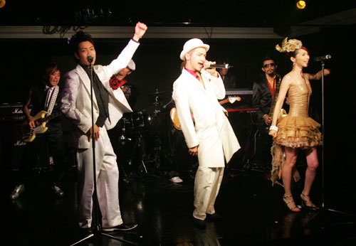 画像 写真 新人異色バンドが 六本木に一夜限りのクラブをオープン 2枚目 Oricon News