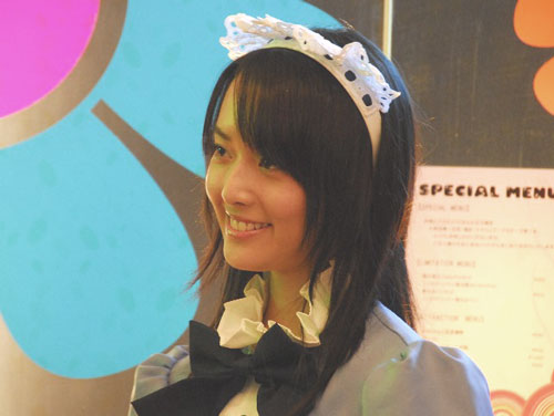 画像 写真 16歳の新人女優 田井中蘭の 初メイド姿 に萌え 1枚目 Oricon News