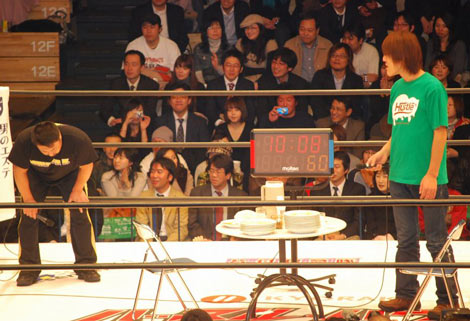 画像 写真 ジャイアント白田 川田利明に大食い圧勝でハッスル参戦ゲット 2枚目 Oricon News