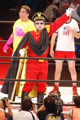 画像 写真 草野仁 伝説のレスラーからチャンピオンベルトを奪取 関連記事 Oricon News