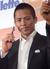 �쑺���G�A�N���ɕv�w�~���̔錍������u�Ȃ̂��߂ɂ����ʂ��E�E�E�v