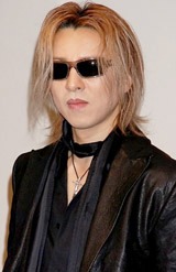 YOSHIKI 