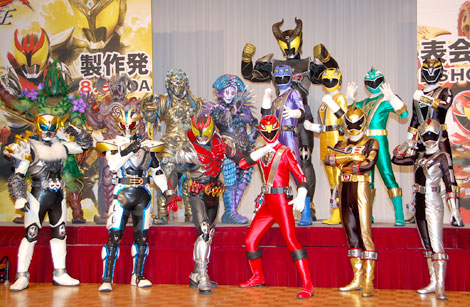 画像 写真 シリーズ史上最大 3 2メートルの 仮面ライダー がお披露目 12枚目 Oricon News