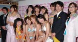 グラビアアイドルユニットYGA（よしもとグラビアエージェンシー）の設立発表会で水着姿を初お披露目　