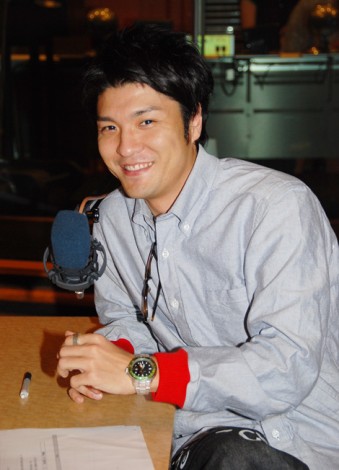 森山直太朗、話題の新曲が一部コンビニで“放送禁止”に | ORICON NEWS