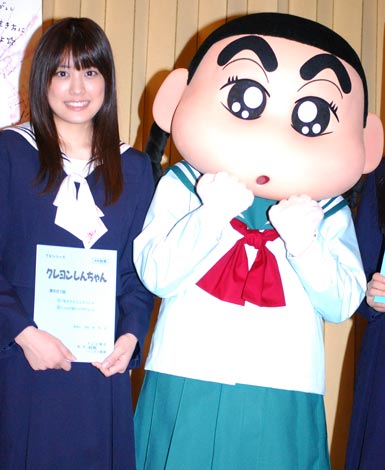 福田沙紀らオスカー女優がクレヨンしんちゃん扮する しんのすけ子 に大喜び oricon news