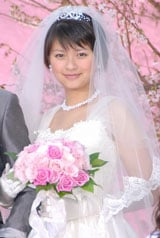 �g�]��1�����h�̉ԉŁE�đq�ށX�A�g���������ɃE�G�f�B���O�h���X��I