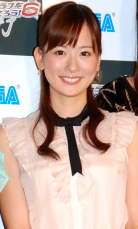 皆藤愛子 未体験の 美人秘書 役でゲーム出演 Oricon News