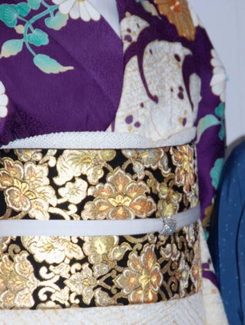 『清鈴苑きものショー』にモデルとして参加した宮沢りえ、3着目の着物には装飾品として指輪がつけられた　（C）ORICON DD inc.　