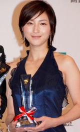 �L���A�u���[�́g�}�[���C�h�h�h���X�ŔY�E �w��10��x�X�g�t�H�[�}���X�g�܁x