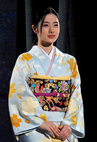 『日本の美を愛でる』着物ファッションショーにモデルとして出演した石原さとみ　（C）ORICON DD inc.　