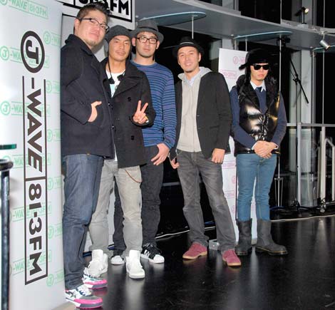 J-WAVE『BOOM TOWN』のトークイベントに登場したRIP SLYMEの（左から）RYO-Z、SU、FUMIYA、ILMARI、PES　（C）ORICON DD inc.　