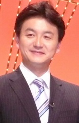 �w��60��NHK�g���̍���x�����i������A�i�E���T�[�Ɍ���