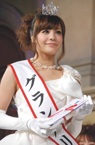 『Miss of Miss Campus Queen Contest』グランプリに選ばれた桜美林大学3年の小松愛唯さん　（C）ORICON DD inc.　