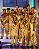 レコ大 Exileが2年連続大賞 Atsushi 歌唱中に感涙 最優秀新人賞はbigbang Oricon News