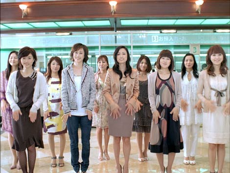 画像 写真 おニャン子クラブがcmで限定復活 11名再結集し セーラー服を脱がさないで を歌い踊る 3枚目 Oricon News