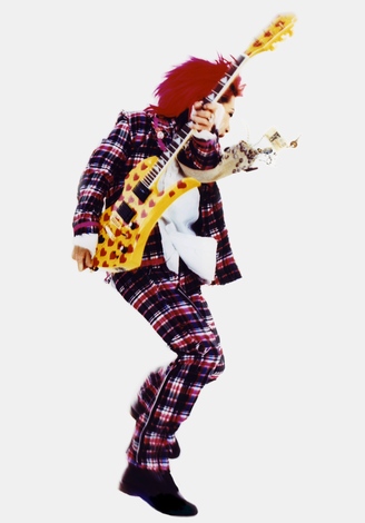 hide、ソロ活動時の全120曲を収録したUSBメモリー発売決定 | ORICON NEWS