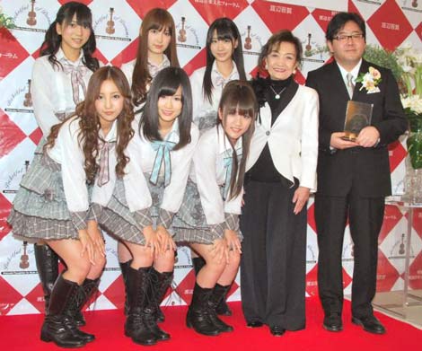 画像 写真 第5回渡辺晋賞 受賞の秋元康 夢は Akb48のライバルを作ること 2枚目 Oricon News
