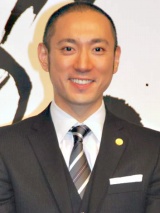 �s��C�V���A�Z���g�L�X�V�[���h�𖃉��Ɏ��O���N�`���[