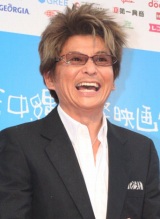 画像 写真 沖縄映画祭 哀川翔 風雨の沖縄レッドカーペットに感動 雨の中もまた いいね 2枚目 Oricon News