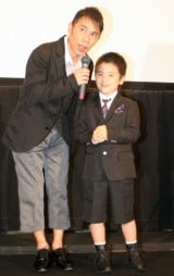 �������j�A6�΂́g���[�r�[�X�^�[�h�Ƀ^�W�^�W