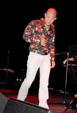 �T�c���B�����X���f���f�r���[! �u����ւ񂱂Ƃ���Ƌْ�����ȁv