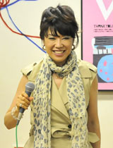 ���[�~���A7�N�Ԃ�ɑ��L�����y�[���@FM802�l�C�ԑg�ŏ��̃g�[�N���C�u