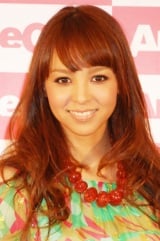 �wAneCan�x���f���̗�؃T�`�A�u���O�ŔD�P��