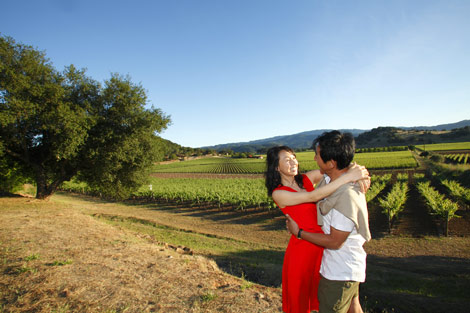 米カリフォルニア州ナパバレーのワイナリーで挙式した石田純一＆東尾理子夫妻　