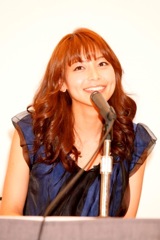 �ă��T���[���X�Ŏ剉�f��̕��䂠�����ɓo�d���������ыG(C)Photographer  SHIN  MATSUI�iLA�j�@