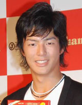 �㔼��CM�N�p�j��1�ʂ͐ΐ�ɁA�N�ԃL���O�֌����P�Ǝ�ʃ^�[��! ����1�ʂ́g�Ր΁h��ˍ�