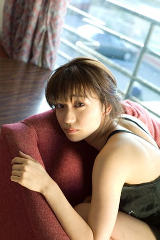 画像 写真 Akb48 大島優子 ソロ写真集で白肌まぶしいsexyショット披露 4枚目 Oricon News