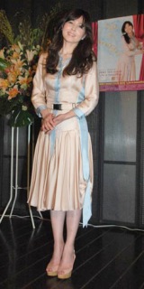 石野真子、29年ぶり全国ツアーラスト公演控え「感慨深い」 | オリコン