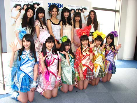 ももいろクローバー　ももクロ 3b junior 3bjunior 生写真 Amazon.co.jp: ももいろクローバーZ 3Bjunior 2013 公式生写真