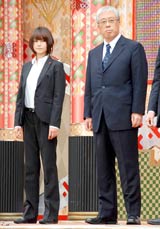 �t�W�e���r�E�L�c�В����x�삷��^�؂悤�q�@�iC�jORICON DD inc.�@