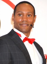 �_���e�E�J�[���@�[�Ə��{���q���񂪌����񍐁u��l�ŗǂ��ƒ���v