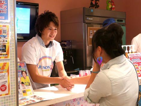 ジュノンボーイグランプリ稲葉が一日店長 Junoncafe Matchコラボカフェが8月限定オープン Oricon News