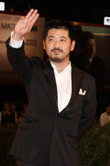 �y�x�l�`�A�f��Ձz�w�A�o�^�[�x�w�A���X�x���G���g���[�@3D�A���[�h�R���ψ����ɓ��{�̐������ē��唲�F