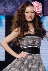 �k��i�q�A�_�R���ŉf��w�p���_�C�X�E�L�X�x�Ԃ����{��1���B��u�X�N���[���Ō���̂��y���݁v