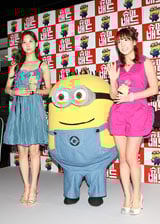 ��������̃e����&�\�q�����A�ăA�j���f��̃��b�h�J�[�y�b�g�ɓo��