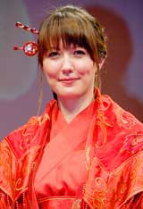 �R�{���i�A�E�G�f�B���O�h���X�� �u���N���Ɂv �w�O���u�x�����̍��؍���ߑ��p���I