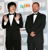 �ؑ��S��A�ēƂ��āg���R�f��Ձh���o�w! �{�ƉB���āu�ʔ����ēƎv��ꂽ���v