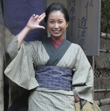 ���h���E���Îq�A�O��́w���n�`�x�o���ɍ���